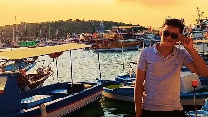 Kızlar, Selamlarrr canı sıkılan birileriii?
