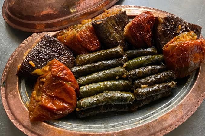 Dolmaya sarmaya limon sıkar mısınız?