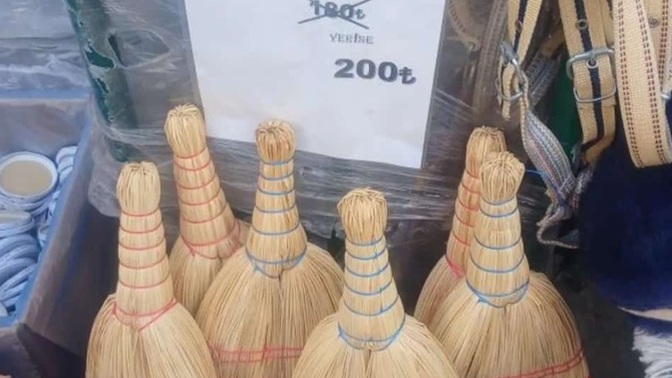 Bana Dyson süpürge alacak sevgiliyi nerede bulabilirim ?