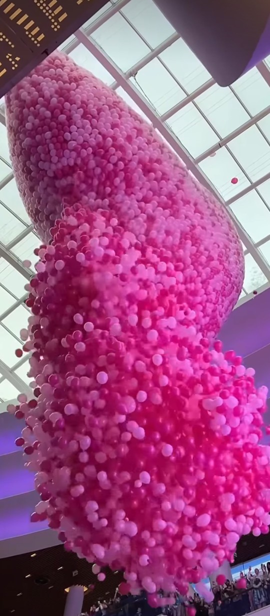 Balon 🎈 patlatma oyunu oynamaktan zevk alan var mı?