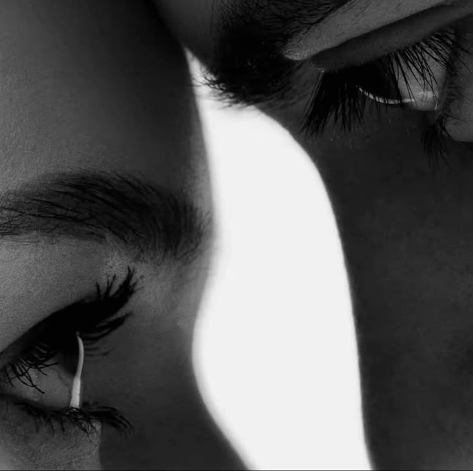 Yaşadığımız olumsuz şeyler canımızı acıtmamaya başladığında, bu iyileştiğimiz anlamına mı geliyor?