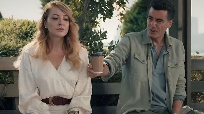 Bir erkek neden görüşmediği kıza hediye alır?