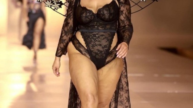 Victoria's Secret Show dun gece geri döndü, izlediniz mi?