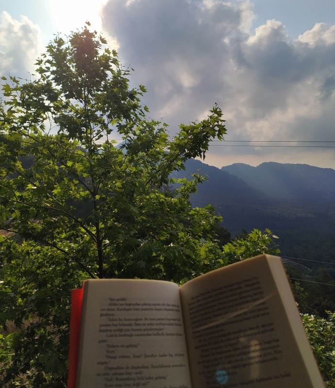 Dışarıda kitap okuyabiliyor musunuz?