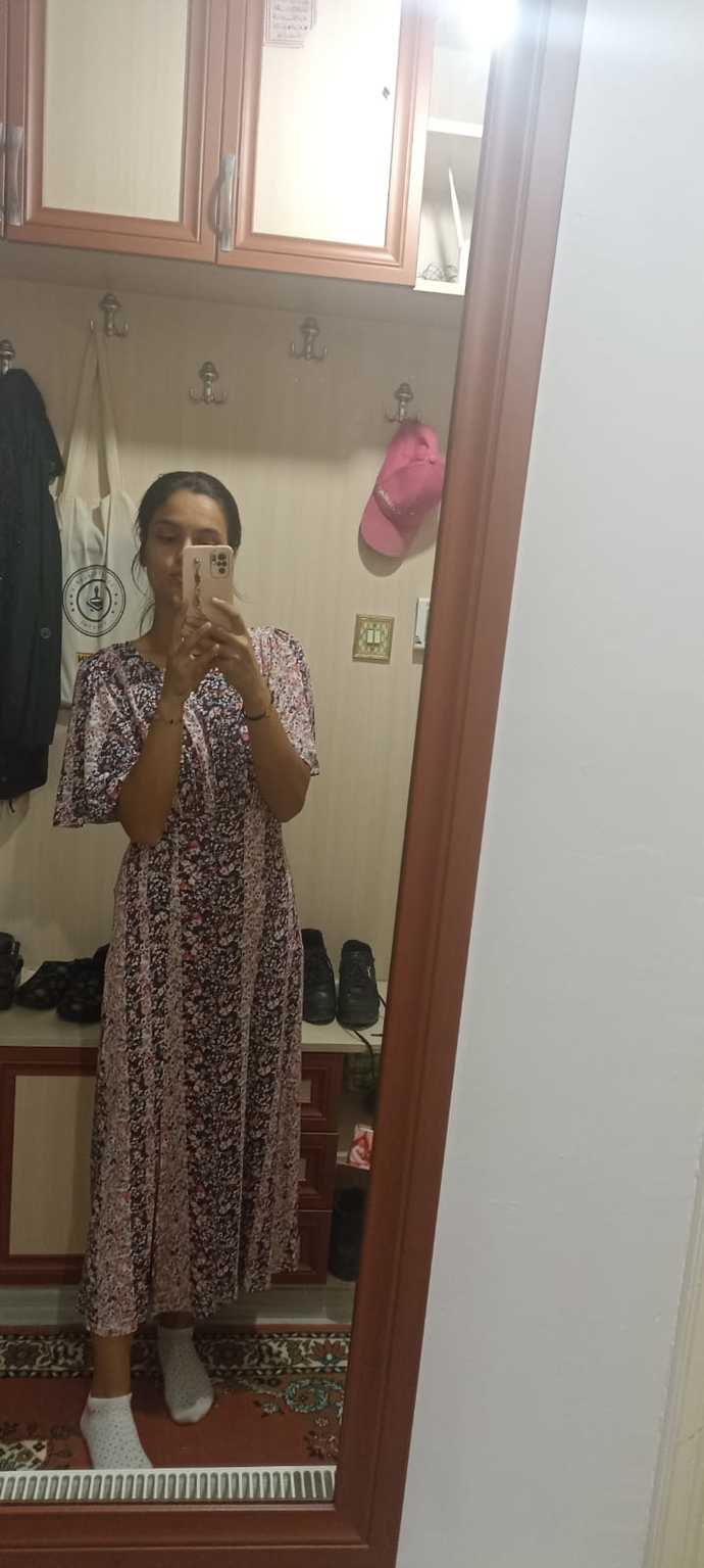 Hangi elbise daha güzel?