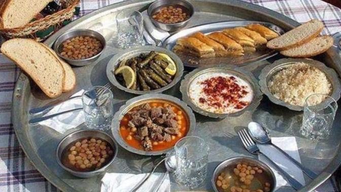 Yemeği en son evde mi yoksa dışarıda mı yediniz?