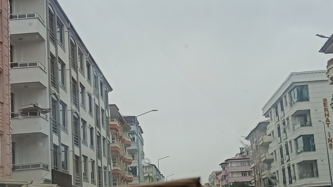 Yağmurlu havada yapılacak en güzel aktivite nedir sizce?
