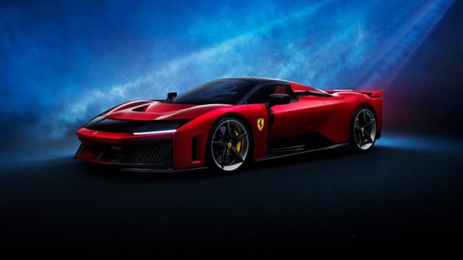 Ferrari, sınırlı olarak ürettiği 3.6 milyon Euro'luk yeni otomobili F80'i tanıttı. Ferrari'nin yeni otomobilini nasıl buldun?