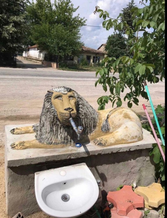 Villamın banyosuna bunun aynısından yaptırmak istiyorum aranızda bunu yapabilecek mimari yeteneğe sahip usta kişiler var mı?🤔🤔?