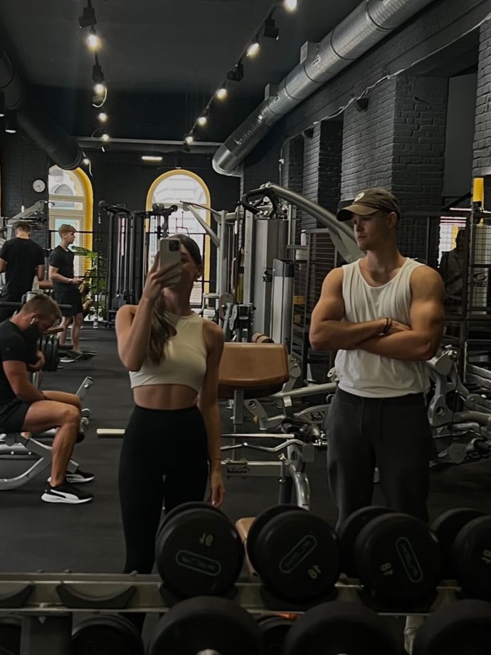 Sevgilinizin karşı cins spor antrenörü olabilir mi?