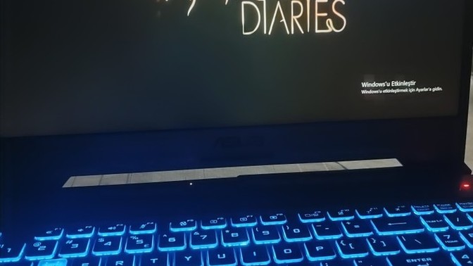 Anlık izlediğiniz bir film/dizi var mı?