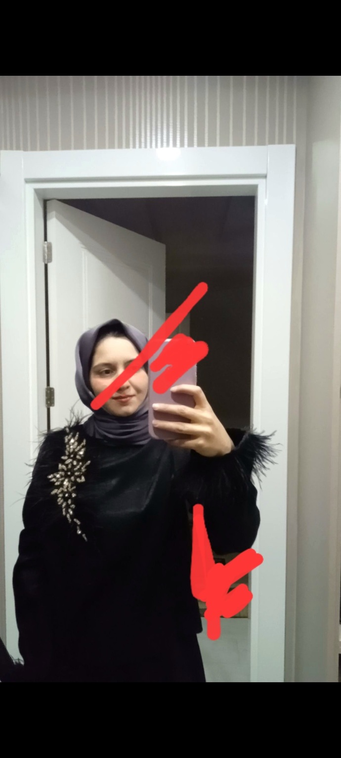 Yüzümde sadece güneş kremi var düğüne giderken bu makyajsiz halimle gitsem olur mu?