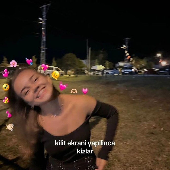 Sevgilinizin fotoğrafını telefonunuzun duvar kağıdı yapar mısınız?