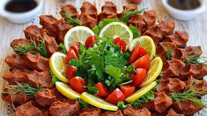 Hamburger mi, Çiğköfte mi?
