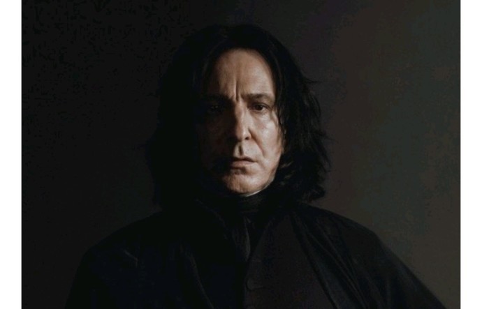 Karanlık lord Severus Snape gibi birini her zaman sevebilir misiniz?