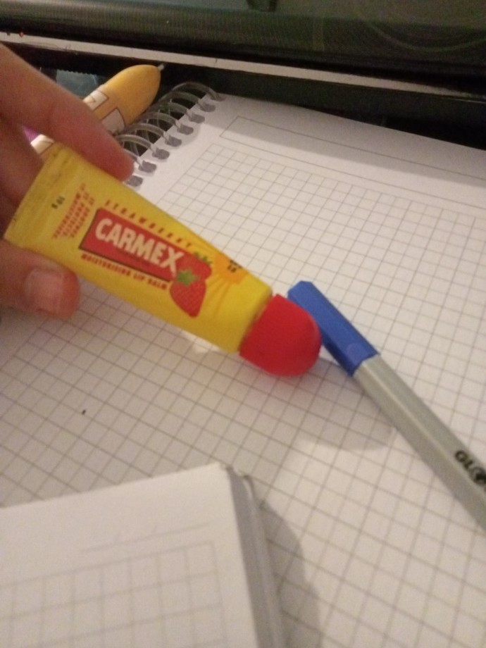 Bu lip balm niye böyle?