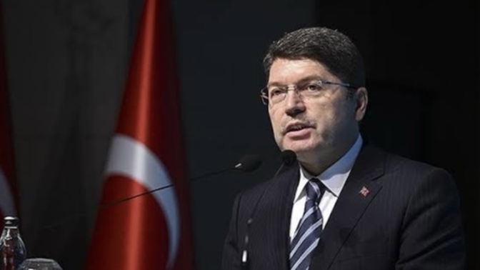 Adalet bakanı Yılmaz tunç “ülkemizde ki sokaklar güvenilir “ dedi. katılıyor musunuz?
