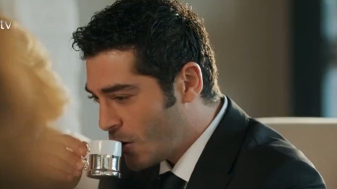 Bir Gece Masalı fragmanında damada tuzlu kahve yapılmasının hikayesi işlendi☕️✨Bu bilgiyi biliyor muydun?