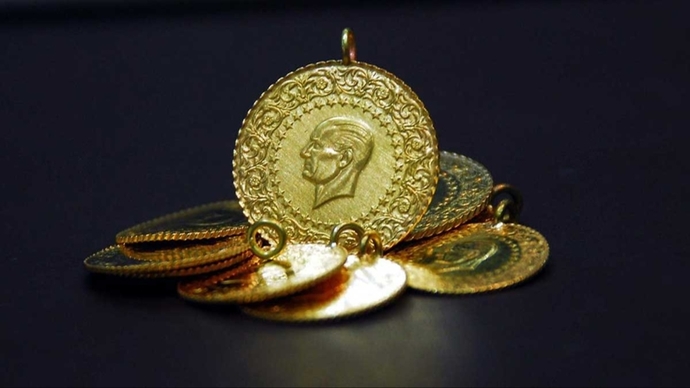 1 gram altın, 3.000 TL’yi geçti. Bu durum ekonominin geleceği hakkında size ne düşündürüyor?