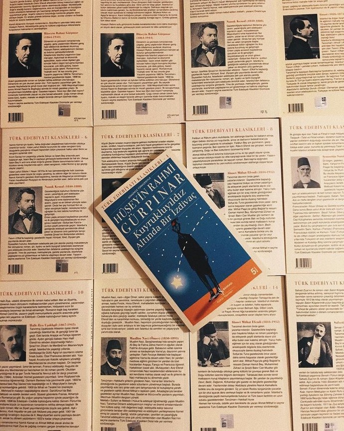 Türk edebiyatında dönemlerin önemi nedir?