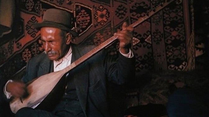 Hangi Türk sanatçısı sizi en çok etkiliyor?