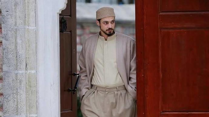 İzlediğiniz dizilerin/filmlerin etkisinde kalır mısınız?