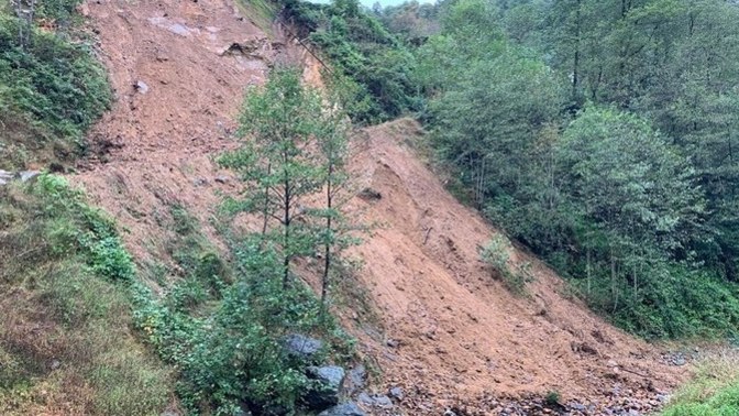Giresun'da ve Rize'de yoğun sağanak yağışlar sonucunda heyelan oldu, ne düşünüyorsunuz?
