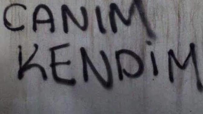 Kendime Aşık oldum Napmam lazım sizce normal mi?