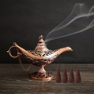 Şu an makul bir şey dileseydin eğer, lambadan ne dilerdin?