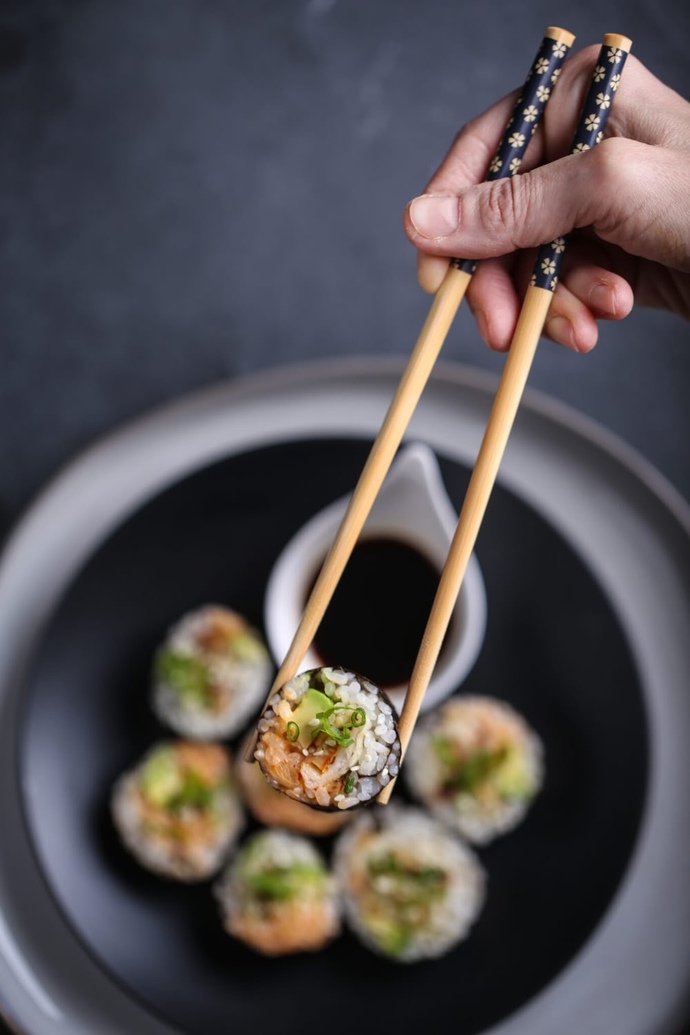Chopstickle (yemek çubuğu) aranız nasıl?