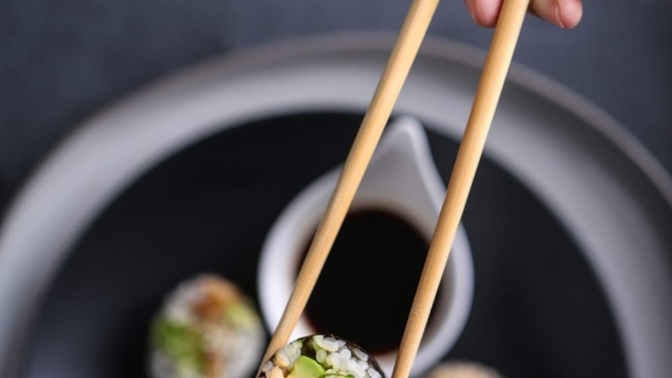 Chopstickle (yemek çubuğu) aranız nasıl?