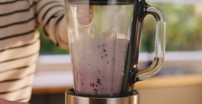 Blender alırken cam mı yoksa plastik hazneli mi tercih edilmeli?