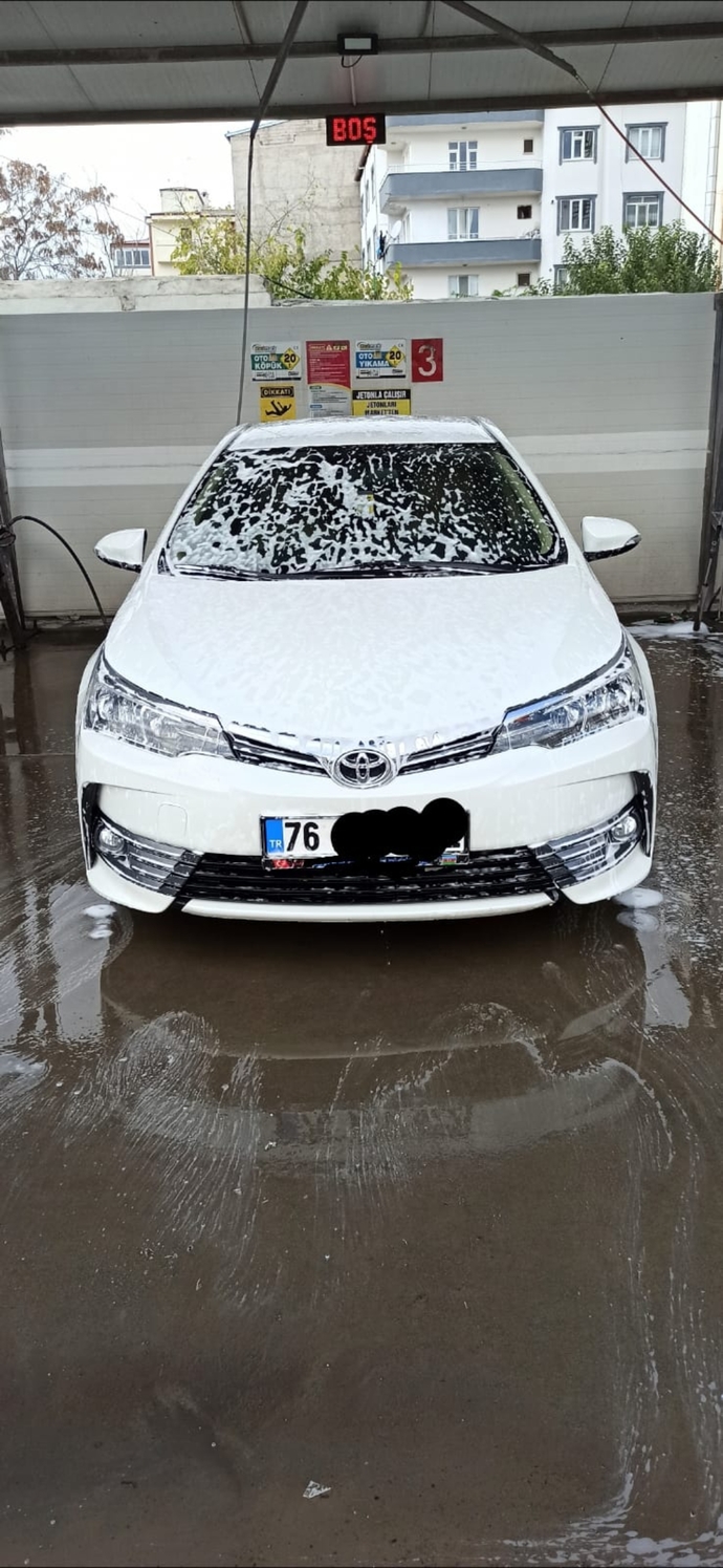 Arabanızı kendiniz mi yıkarsınız yoksa oto yıkamayı mı tercih edersiniz?