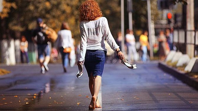 Birine adım atmaktan korkar mısın?