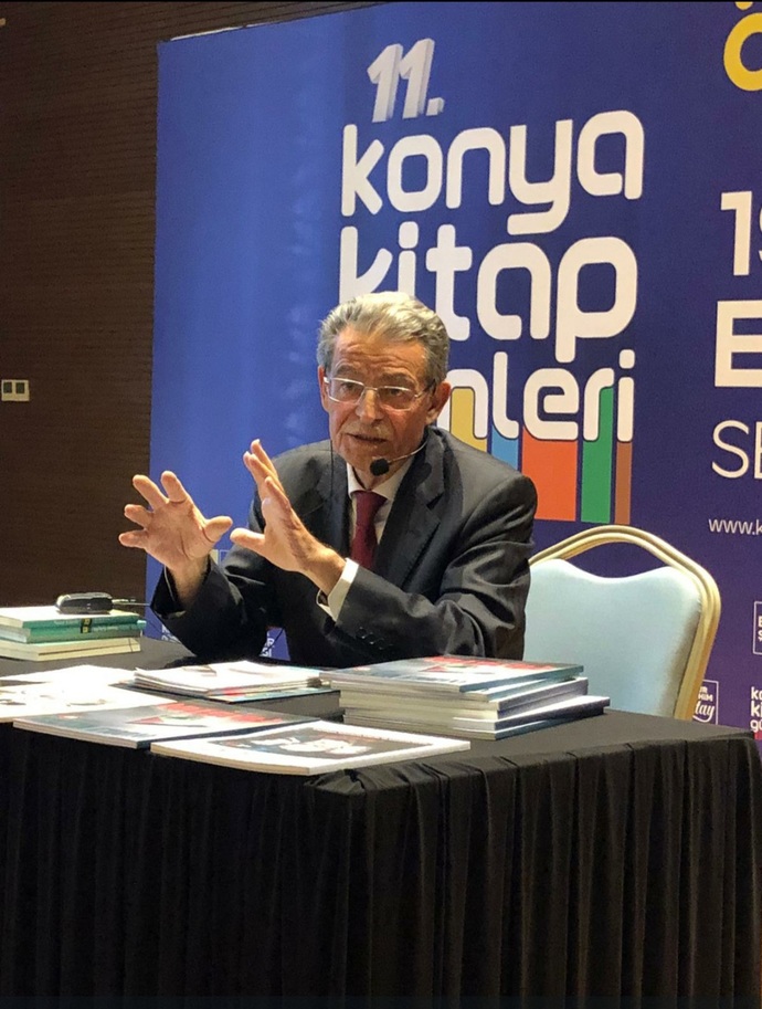 Kitapları ve kitap günlerini seviyor musunuz?