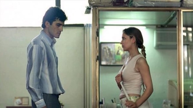 Kader filmi izlicem aranızda izleyen var mı? Nasıl film iyi mi kötü mü?
