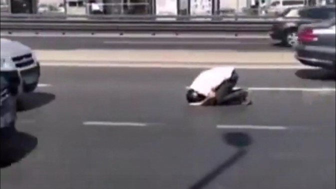 E5 te Namaz Kılmak ne Kadar Mantıklı?