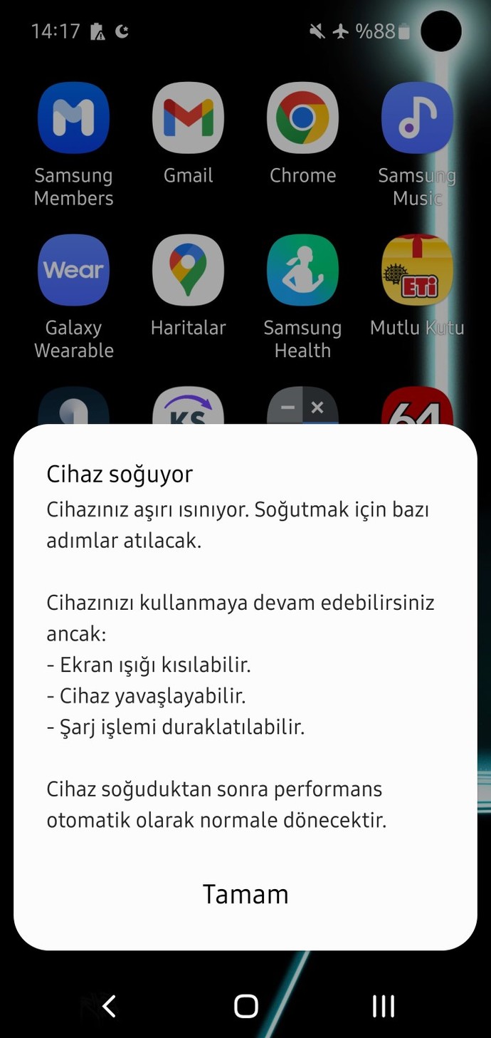 Telefonunuz da Hiç Sıcaklık Uyarısı aldınız mı?
