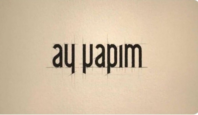 Ay Yapım deyince aklınıza gelen ilk dizi ne?