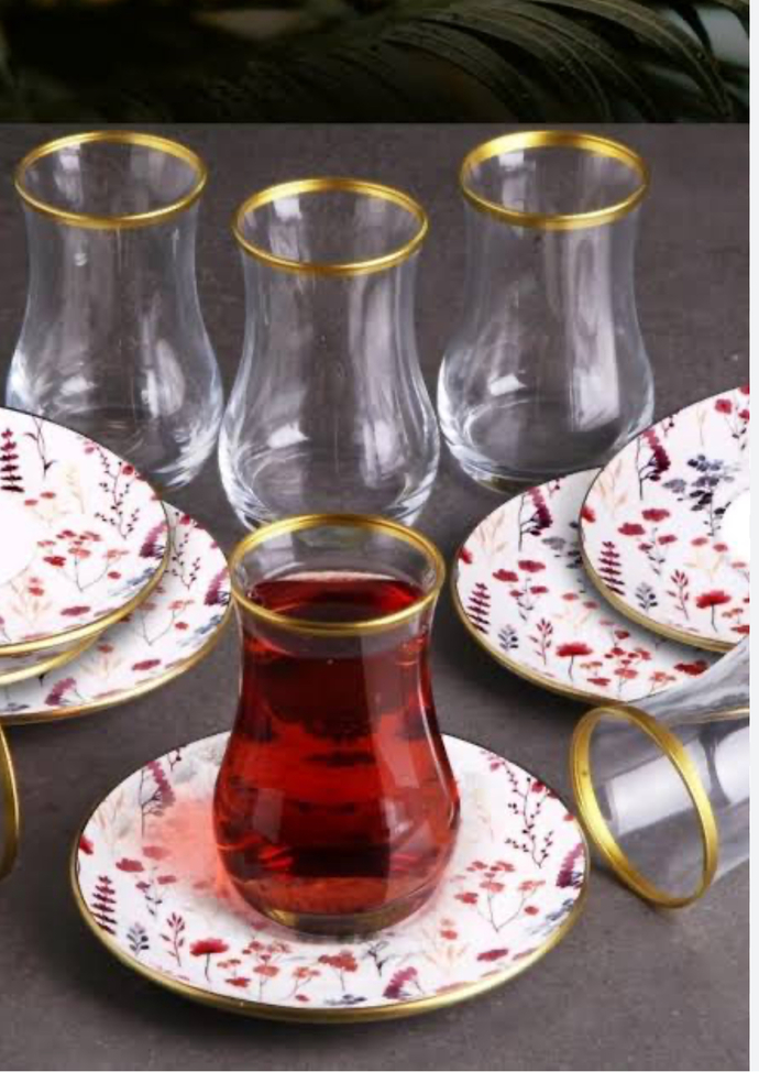 Çayınızı hangi bardaktan içersiniz?