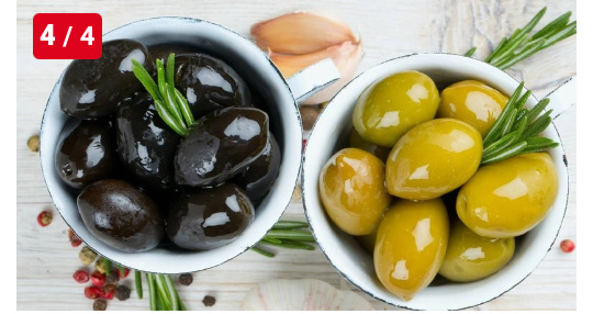 KScanlar yeşil zeytin mi favoriniz? yoksa siyah zeytin mi🤔?