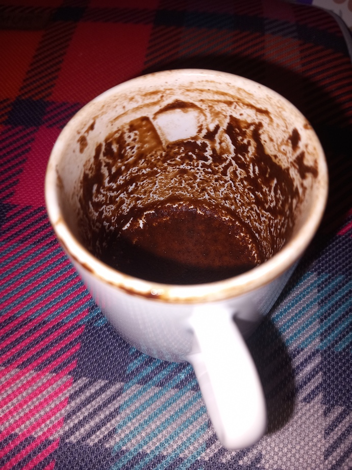Falda bakmak isteyen var mi acaba?