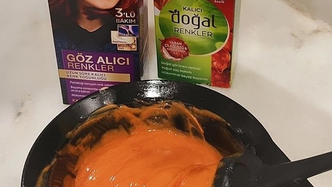 Saçınızı kendiniz mi boyarsınız kızlar? Boya sonrası bakım ne önerirsiniz?
