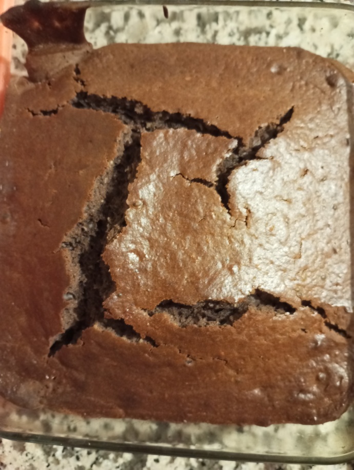 Kim benden kakaolu kek ister?