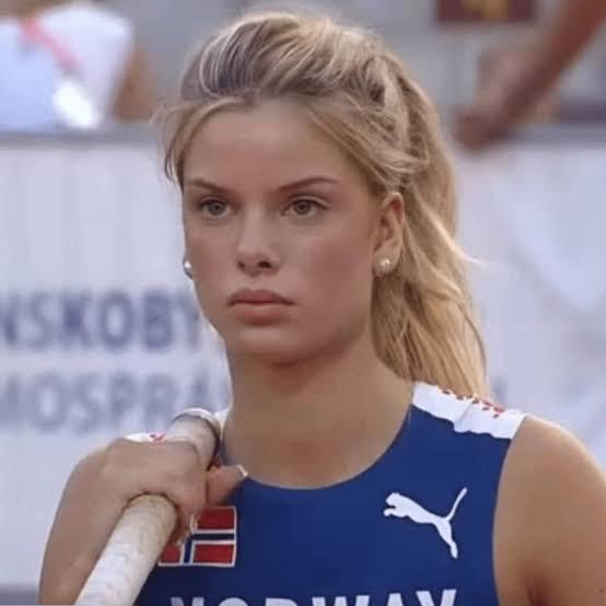 Futbolc, Norveçli, sporcu Embla Matilde Njerve güzel mi?