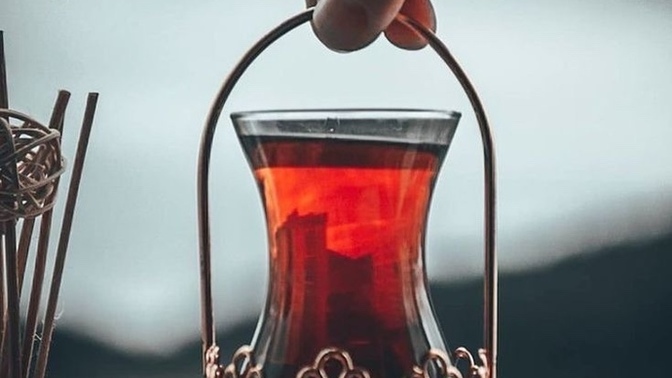 Çay saati sever misiniz? Size bu saatlerde ne eşlik eder?