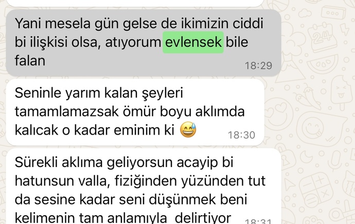 Sevgilisi varken başka kıza bunları yazan biri aldatır mı veya ayrılıp öteki o kıza gitme ihtimali var mı?