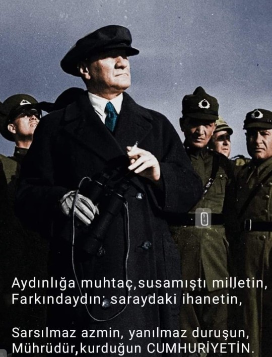 Şiir yazma yeteneğiniz olsaydı, kim için yazardınız?