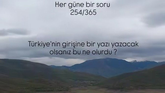 Herseye hazır ol yazarım sen ne yazarsın?