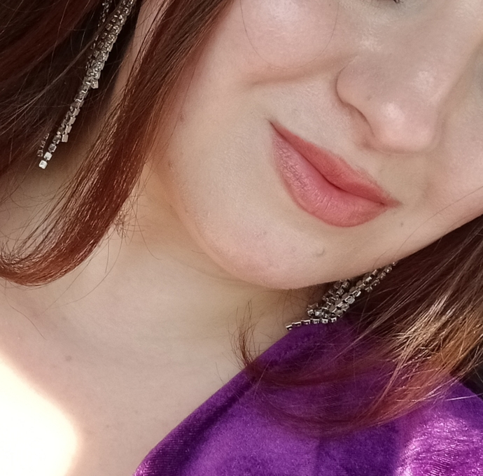 Burnum güzel mi :d (doğal, filtre yok bu defa bak kemeri yok etmedim) ?